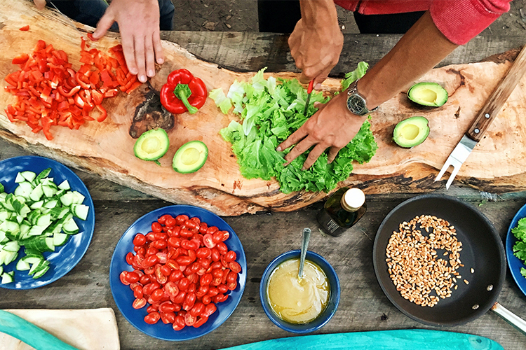 A importância de uma alimentação saudável e como melhorar seus hábitos.